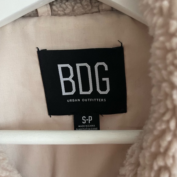 Urban Outfitters teddy jacket - Picture 2 of 2